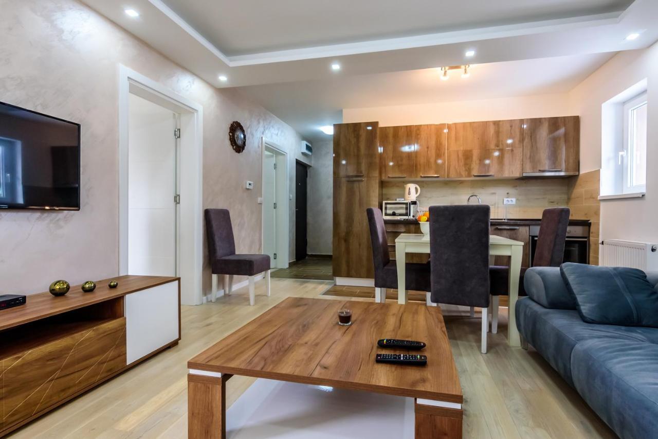קופאוניק Apartmani “Lazar” I “Lena” מראה חיצוני תמונה